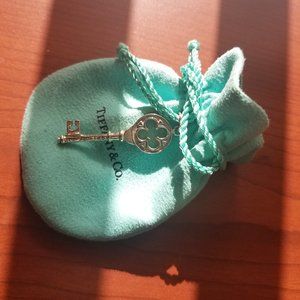 Tiffany & Co. Key Clover - Silver - 2 Inches